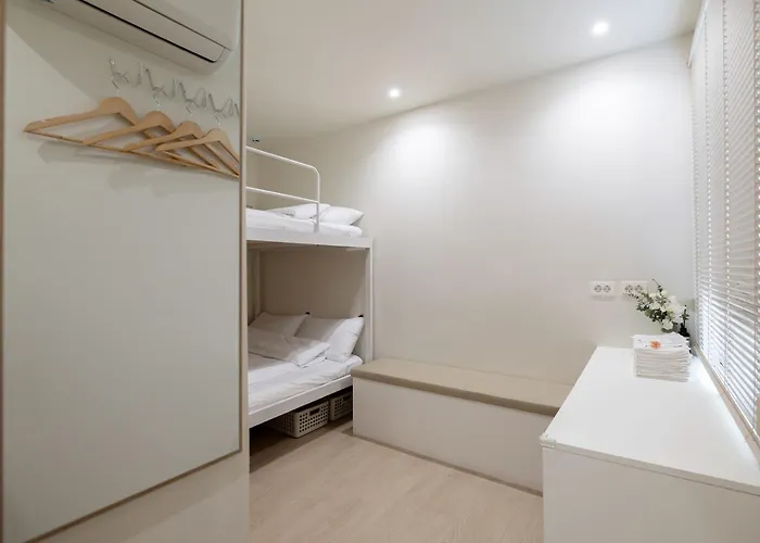 Auberge de jeunesse Sai *